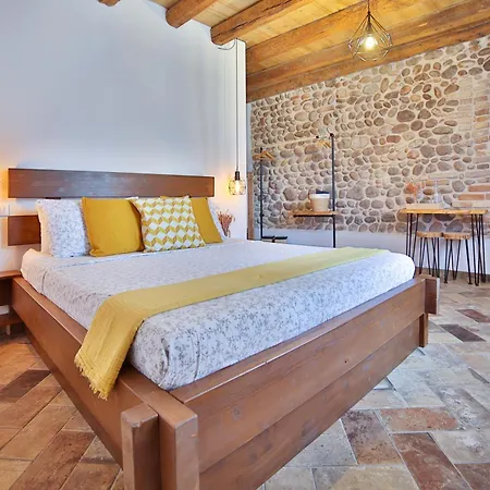 Casa Nostra - Garda Cavalcaselle